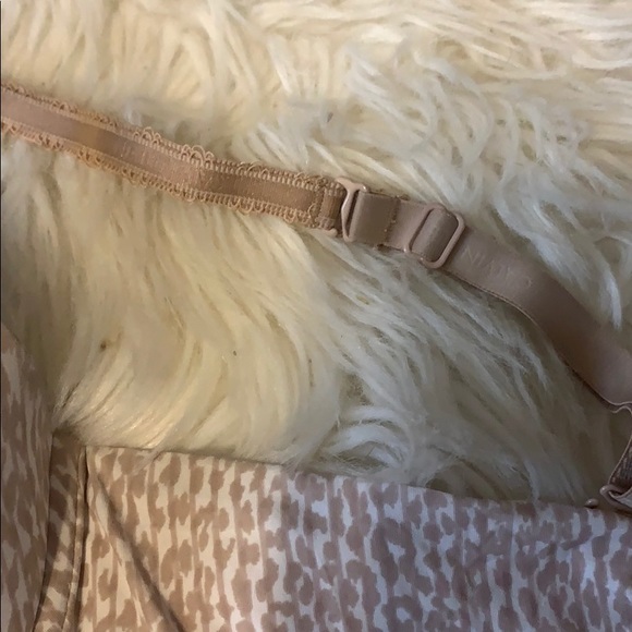 Calvin Klein padded bra 🌟 - Picture 2 of 4